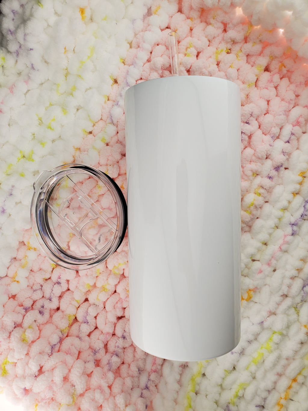 20oz Thick sublimation tumbler, with clear push-on slide lid and clear straw.